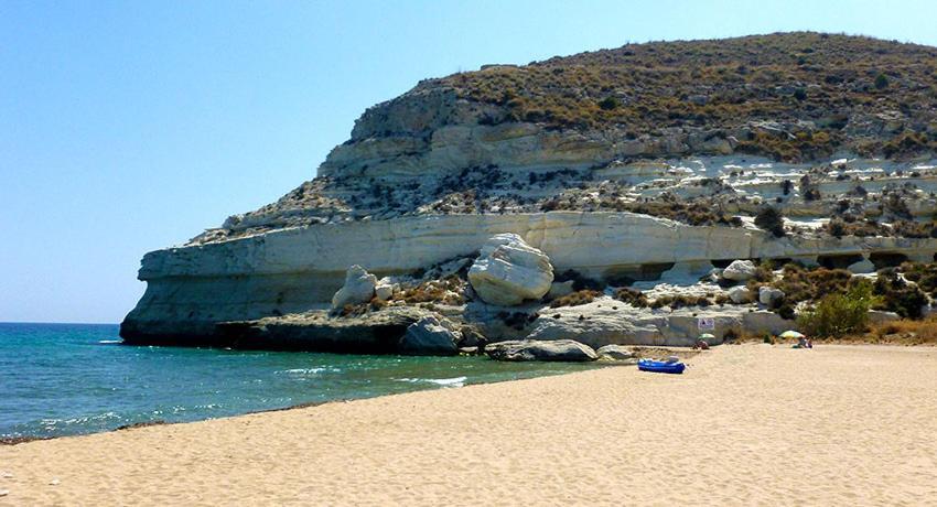דירות Agua Amarga Design מראה חיצוני תמונה
